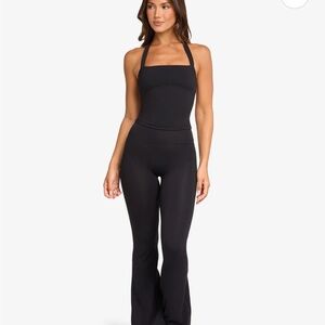 Crop Shop Boutique hidden scrunch flare leggings